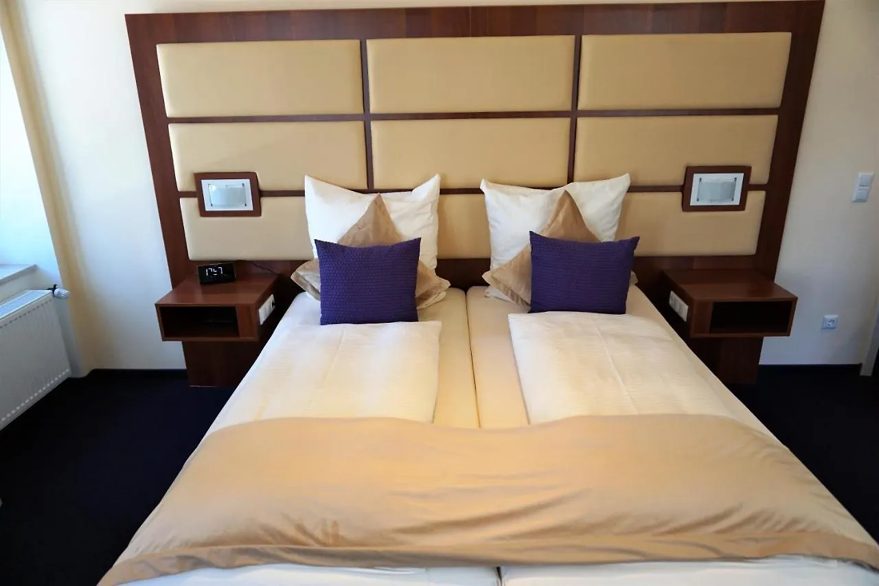 Hotel Brecherspitze München 3*,  Tyskland